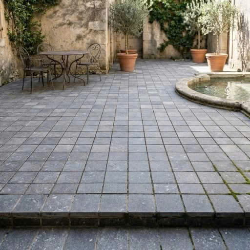 Đ&aacute; Bazan Đen Kh&ograve; Nh&aacute;m Tự Nhi&ecirc;n | NEWSTONE